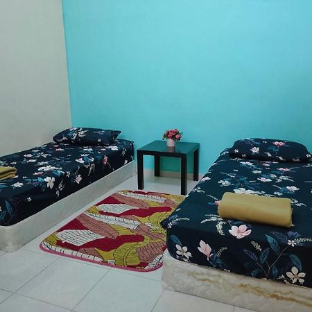 D'Q Putra Homestay Melaka Экстерьер фото