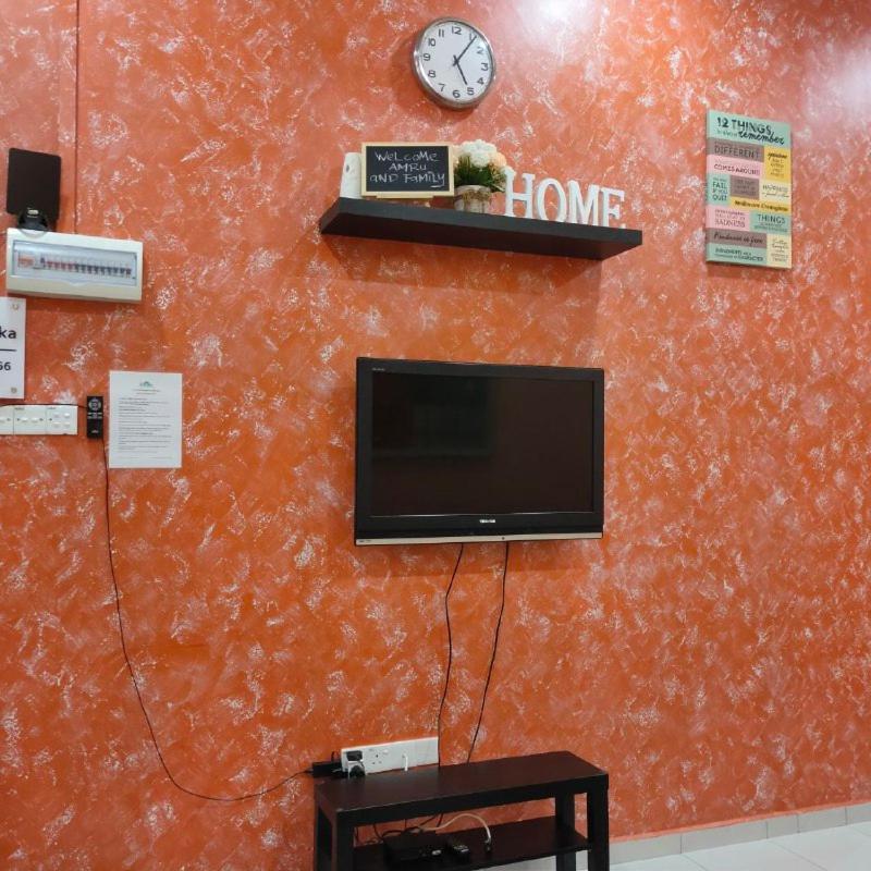 D'Q Putra Homestay Melaka Экстерьер фото